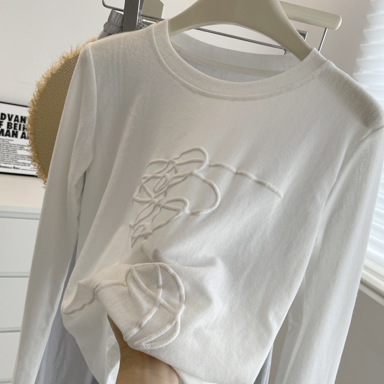 立体发泡印微透长袖t恤女!夏季百搭透气修身显瘦圆领防晒罩衫白色