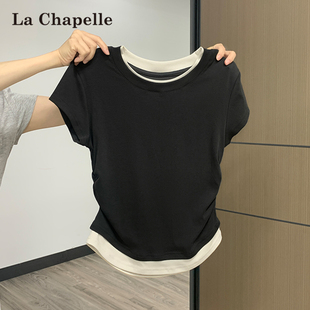 拉夏贝尔黑色正肩短袖T恤女夏2025新款拼接假两件褶皱收腰短上衣