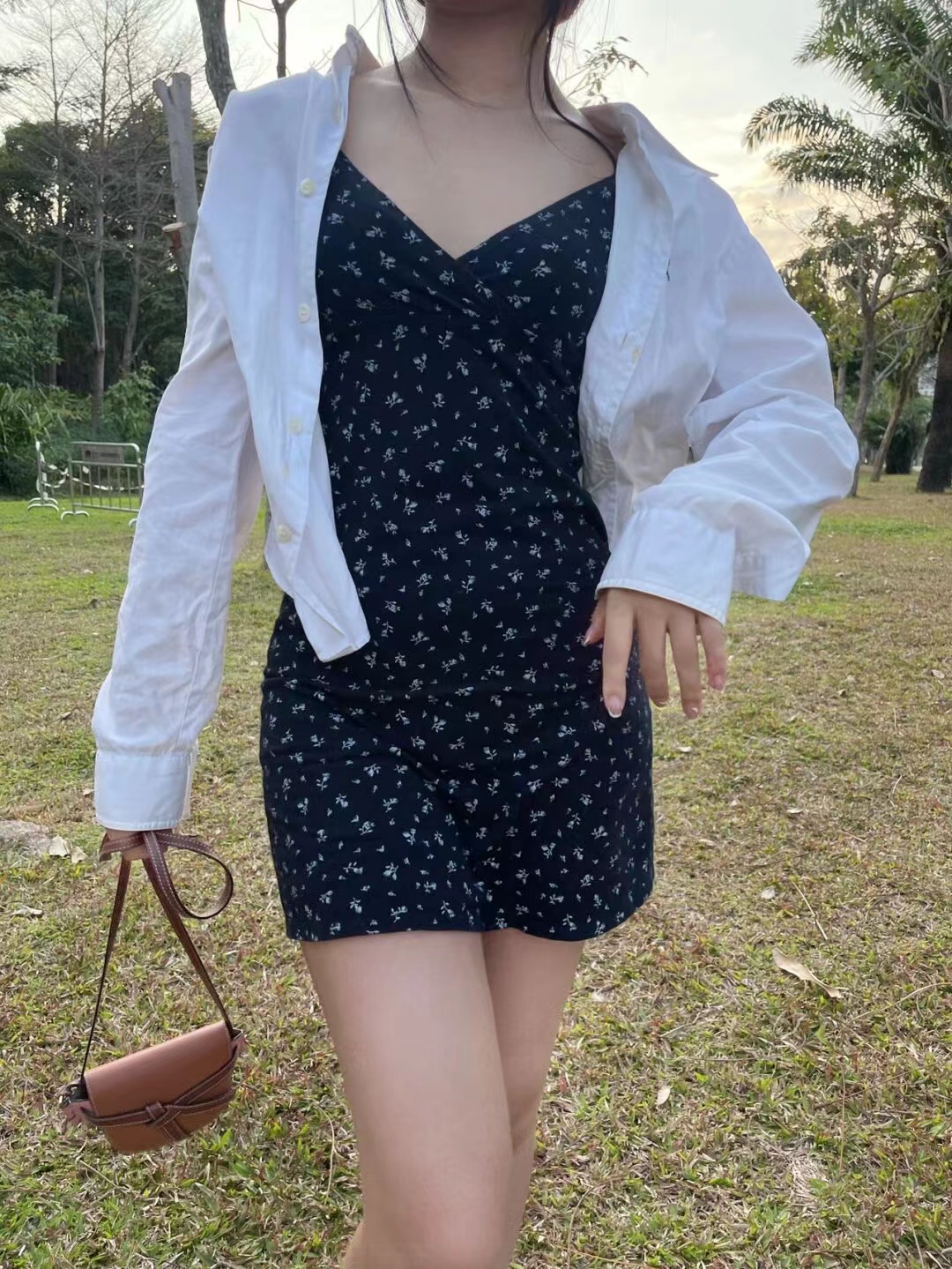 V领美式辣妹bm吊带连衣裙