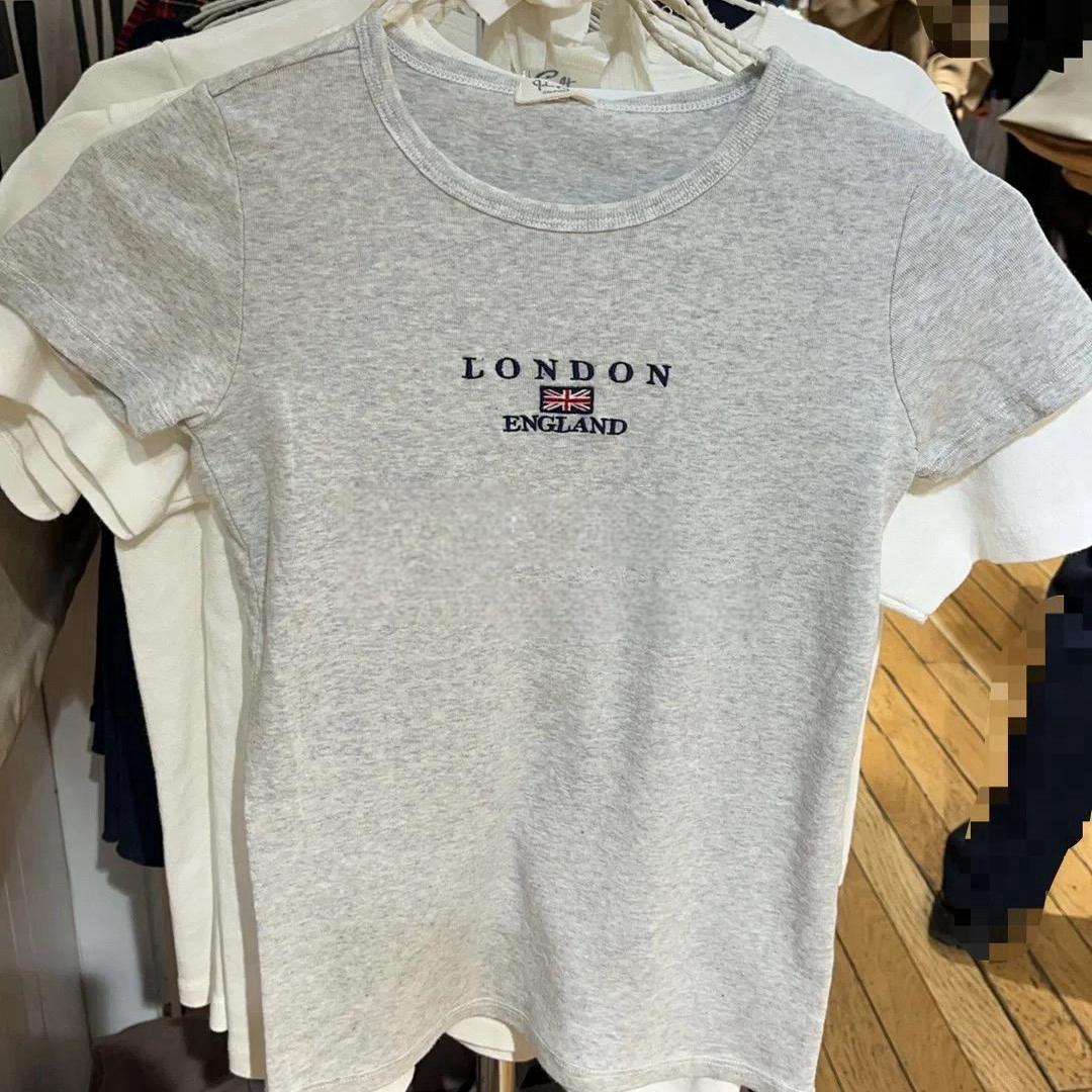 Brandy  bm美式灰色london字母刺绣圆领短袖T恤女辣妹风短上衣