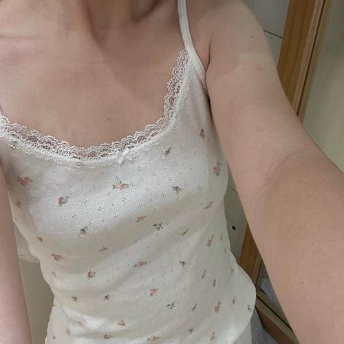 brandygirl Brandy bm美式复古碎花孔眼蕾丝边蝴蝶结吊带bm上衣