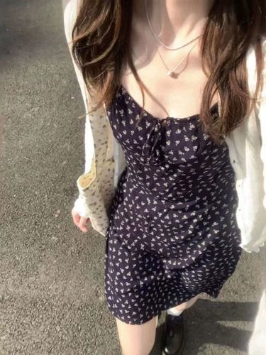 Brandy girl bm春季藏蓝色碎花吊带连衣裙v领收腰系带显瘦裙子