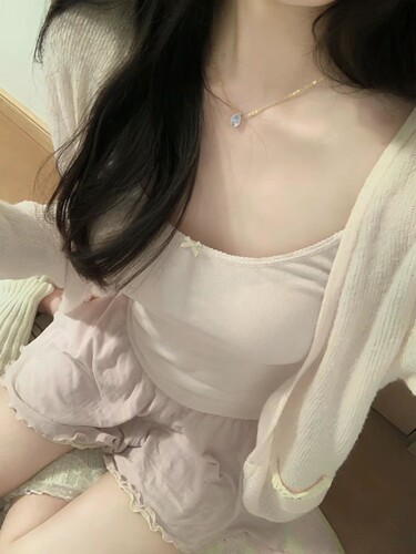 粉色花边背心吊带2024新款