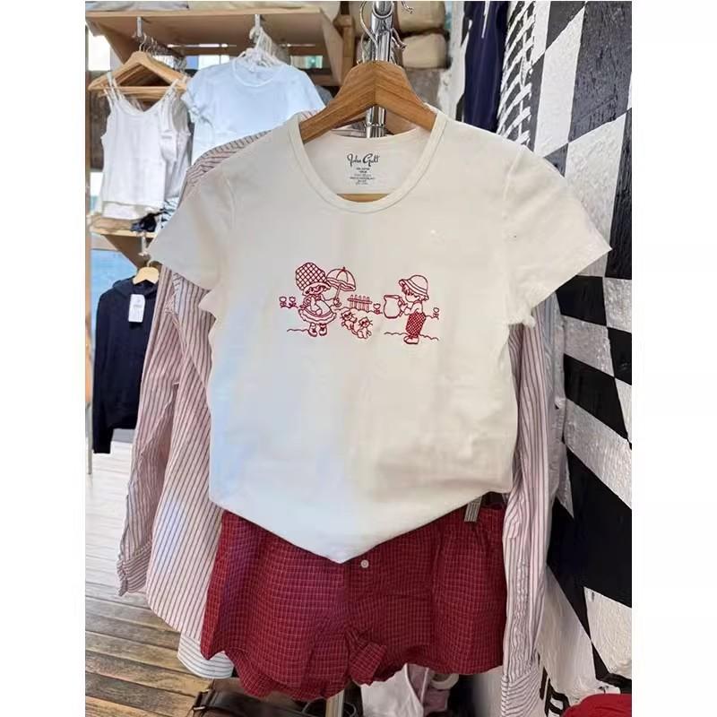 白色女孩刺绣短袖T恤女