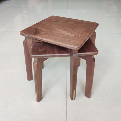 北美黑胡桃木儿童小凳子