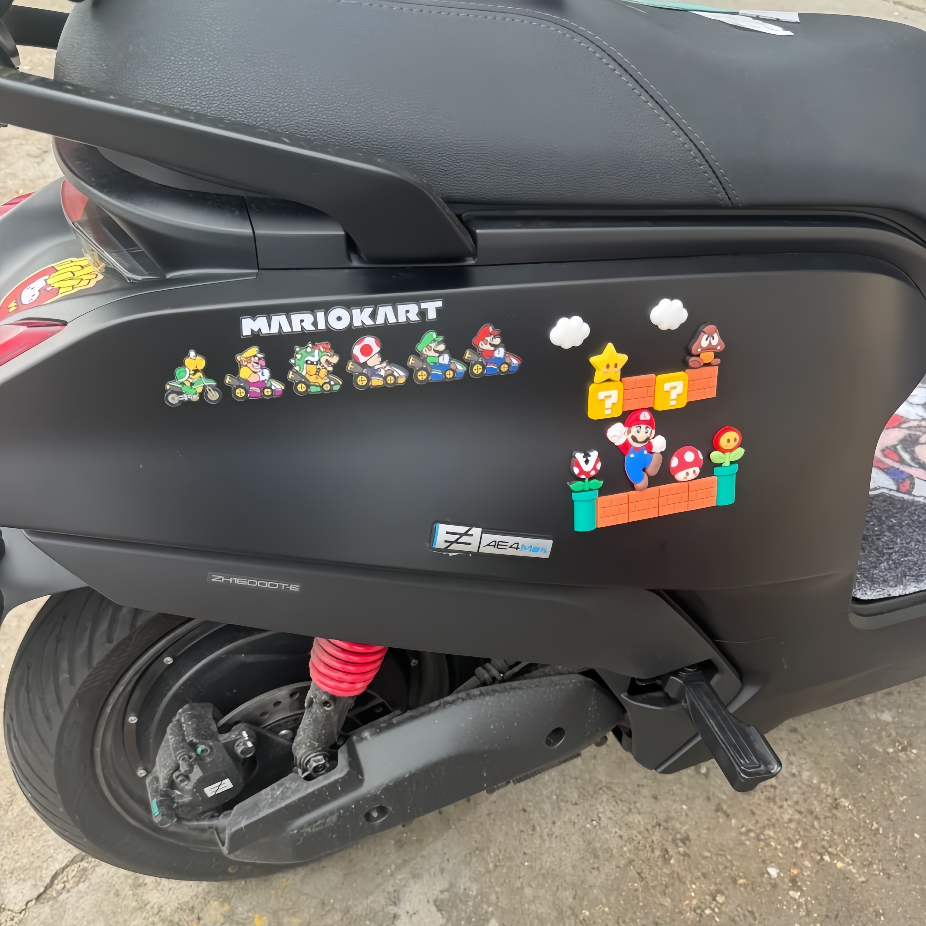 适用极核ae4/5车身马里奥贴纸