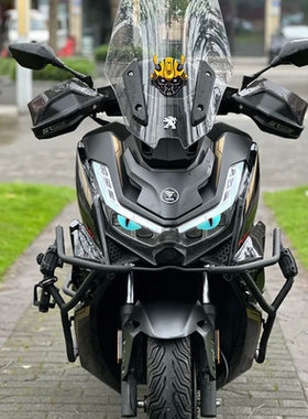 适用无极SR150R/150S/250GT大灯夜光眼睛装饰贴纸改装风挡大黄蜂