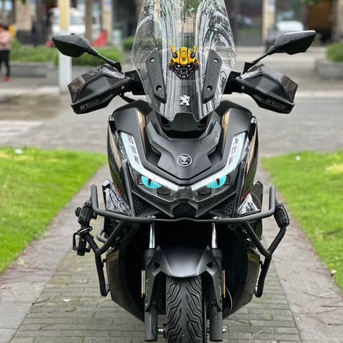 适用无极SR150R/150S夜光眼睛贴