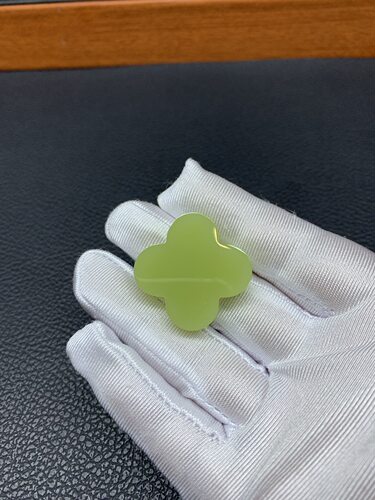 天然和田玉东北籽料河磨玉椴树林四叶草吊坠挂坠10克可镶嵌吊坠