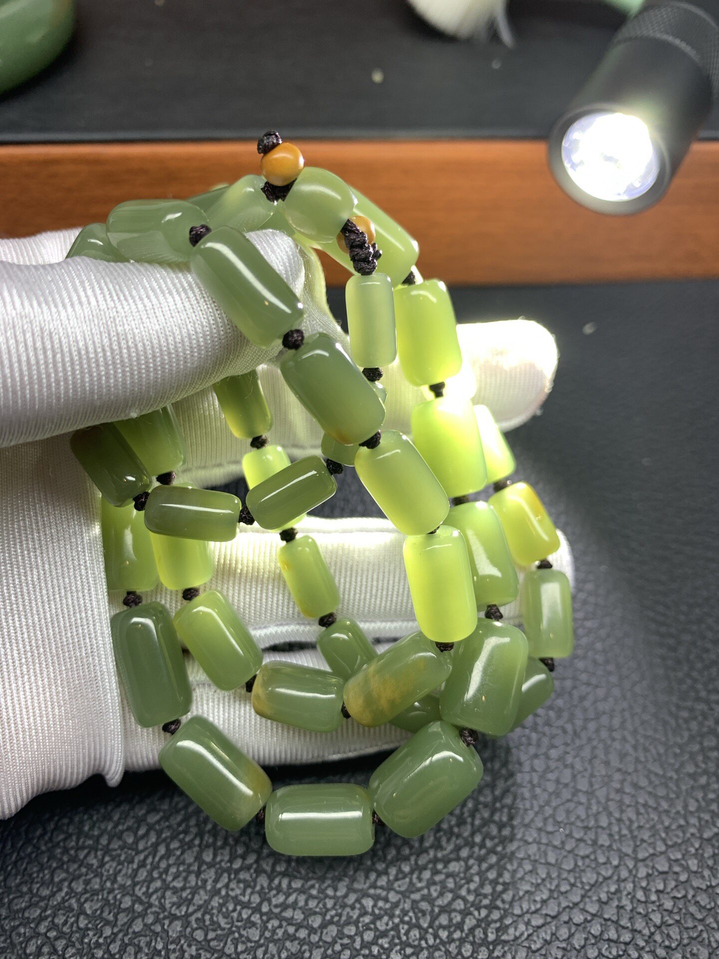 天然和田玉东北籽料厂家直销定制定做河磨玉椴树林黄绿肉项链69克