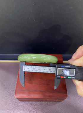 和田玉河磨玉析木玉600万明星料55.8口径平安手镯玉镯镯子润度高