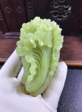 天然和田玉东北籽料黄白河磨玉白菜手把件200克厂家直销定制定做
