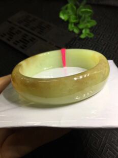 天然正品岫岩黄白老玉手镯女款带糖小口径透闪石玉精品厂直销59