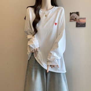 宽松百搭休闲上衣 简约爱心刺绣长袖 T恤女春季 2025大码 微胖mm大版
