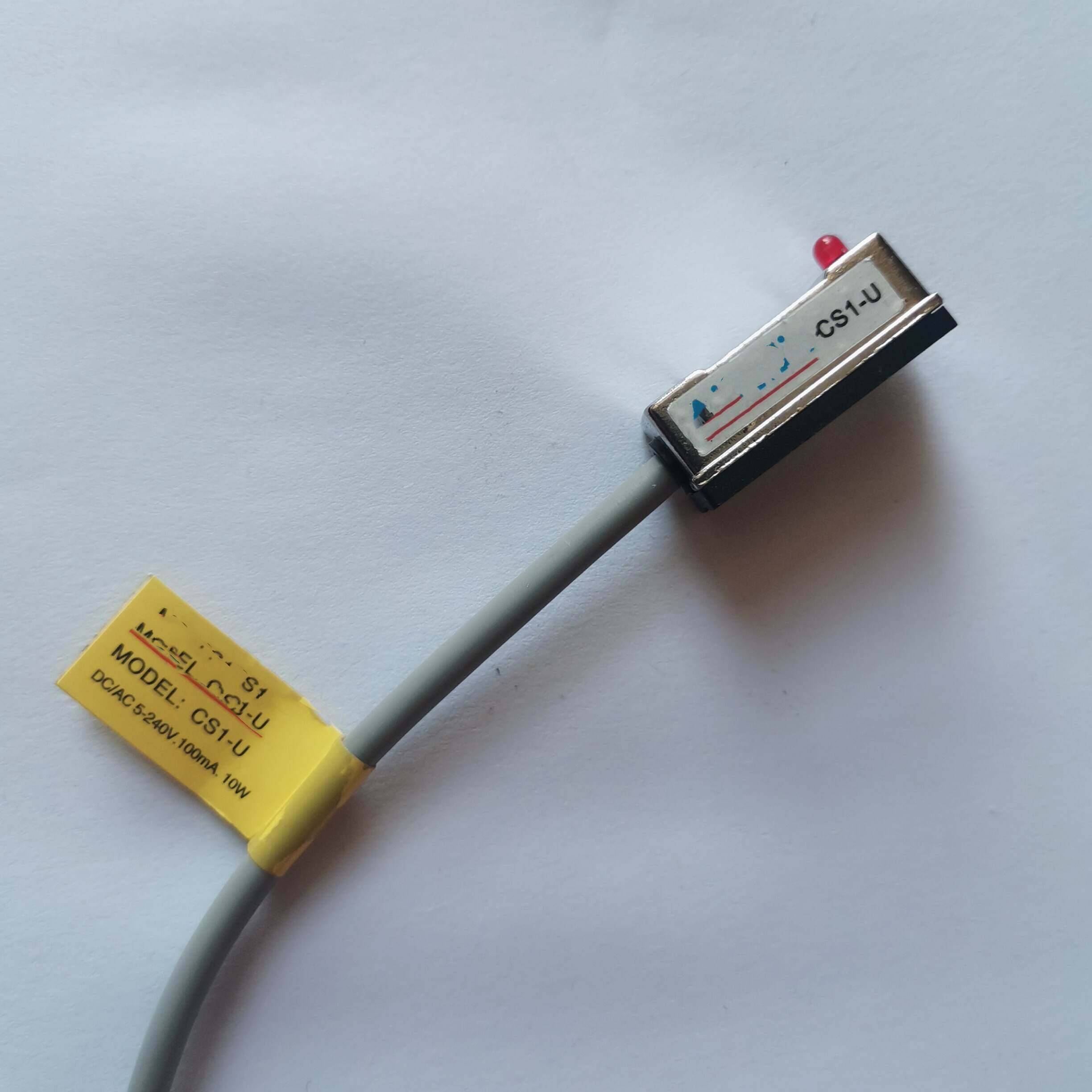 亚德客型磁性开关CS1-J-F-U-H-S-A-E-G-M020气缸感应器常开常闭