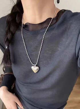 甜酷轻奢立体爱心吊坠项链女简约百搭桃心锁骨链百搭时尚个性吊坠