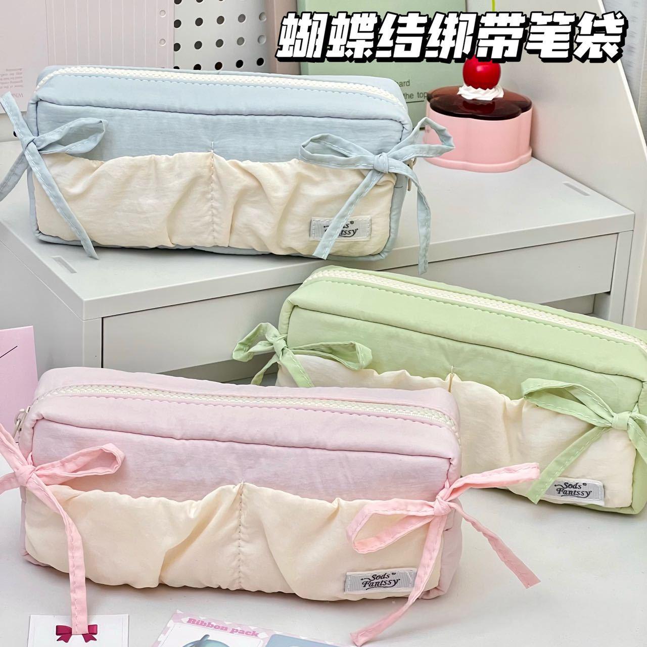 新款简约云朵面包笔袋高颜值ins风初高中学生大容量小众款文具袋