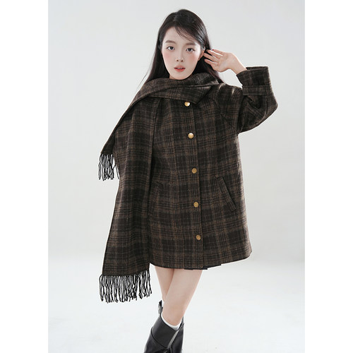 坠入暮色 复古格纹加厚保暖毛呢外套大衣春秋新款围巾领呢子外套