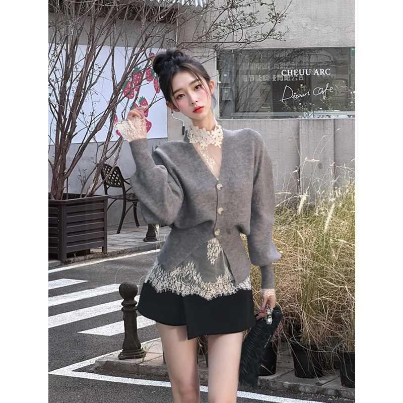 韩系灰色V领修身显瘦短款针织开衫外套女秋季新款蕾丝花边打底衫