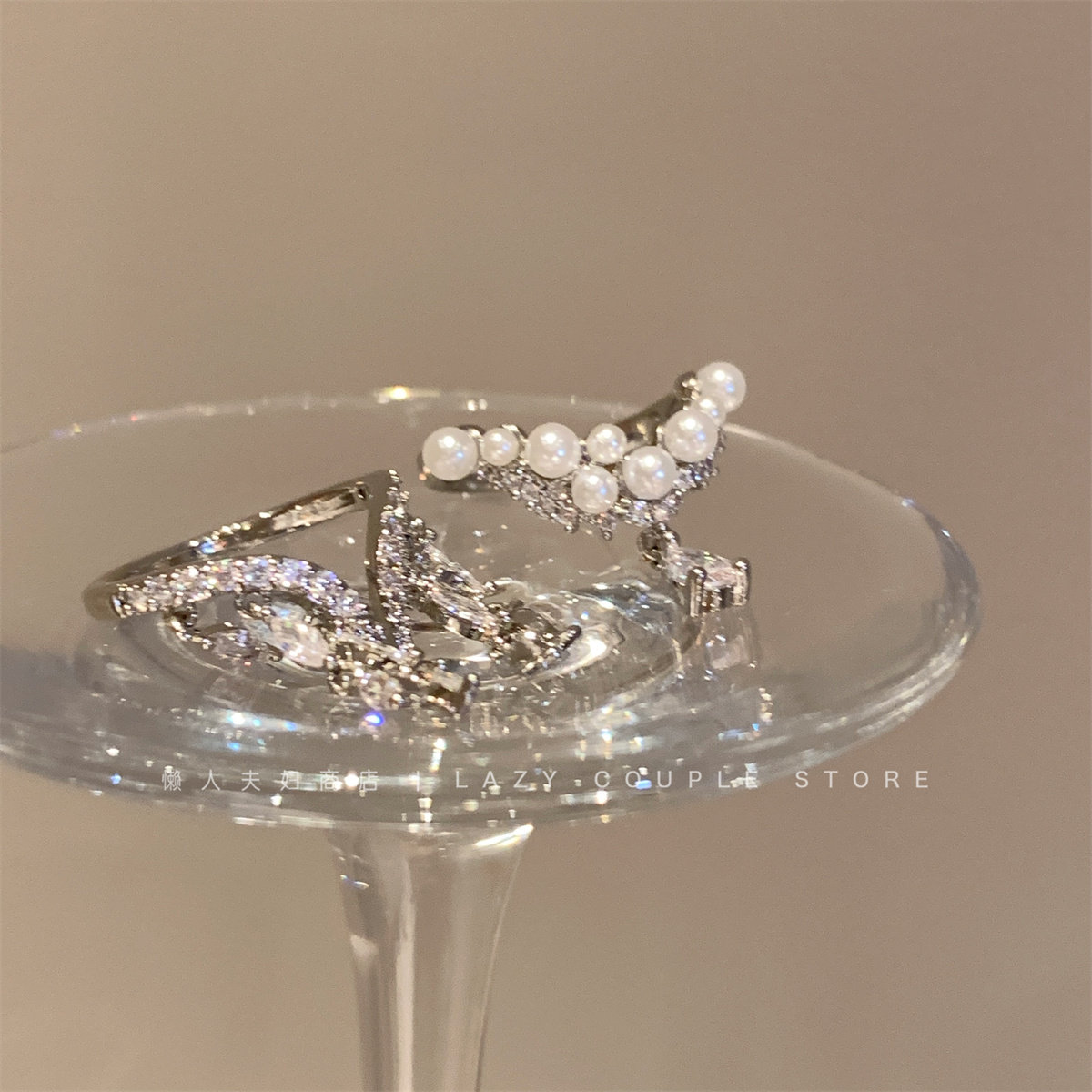 美出圈！冷淡风珍珠锆石流苏叠戴戒指女小众高级感开口指环2024潮