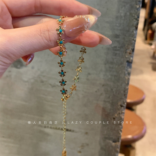 清新甜美18k金色小雏菊蓝色滴釉钛钢手链女小众精致珍珠叠戴手饰