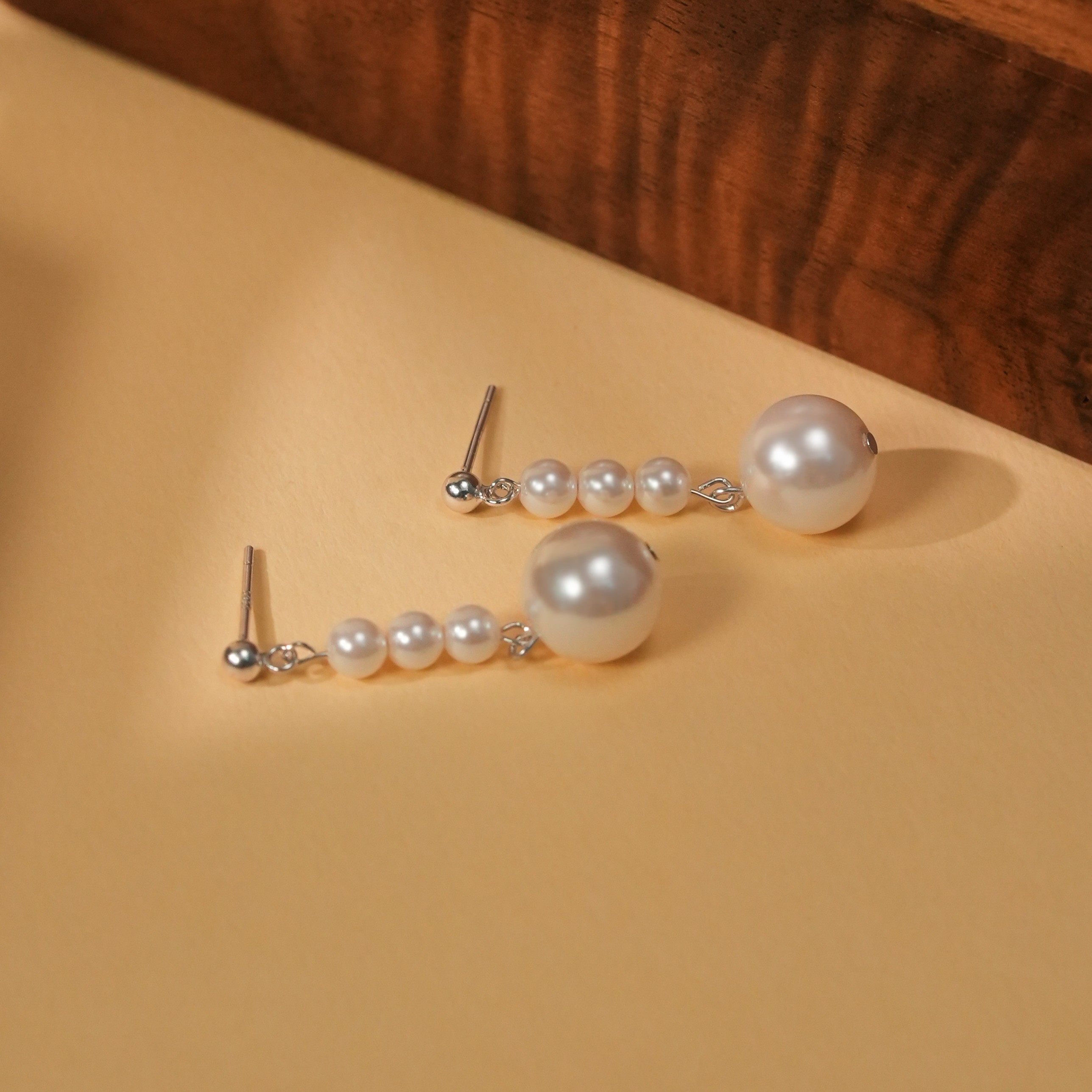 丽沁 925银仿珍珠耳饰 高级感小众珠珠耳钉女设计感轻奢耳环饰品,饰品/流行首饰/时尚饰品新,银饰耳饰,淘宝优惠券,粉丝福利购,淘宝优惠卷