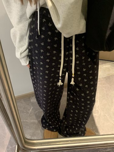 碎花加绒脚口两穿卫裤