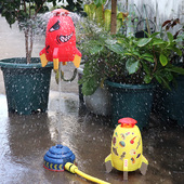 网红户外飞天喷水火箭旋转升空冲天火箭沙滩戏水喷水器儿童玩具