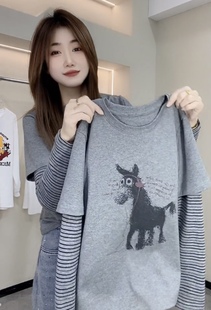 2025冬季新款字母小马图案拼接条纹袖假两件t恤女时尚百搭上衣潮