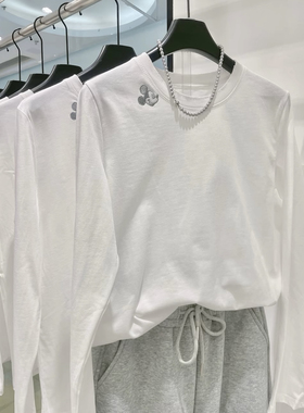 欧洲站2024冬季新款米奇刺绣t恤女时尚洋气百搭长袖圆领套头上衣