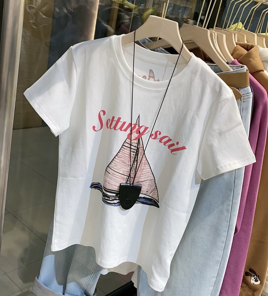 欧洲站2025冬季新款字母小船印花短袖t恤女时尚洋气百搭套头上衣