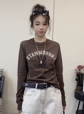 欧洲站2025早秋新款字母图案印花长袖t恤女时尚洋气百搭套头上衣