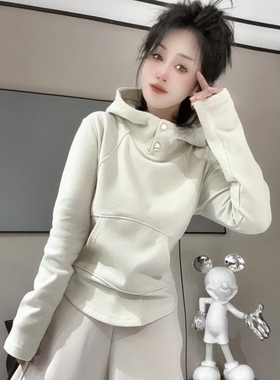 欧洲站2025冬季新款拼接纽扣拼接连帽卫衣女时尚洋气百搭套头上衣