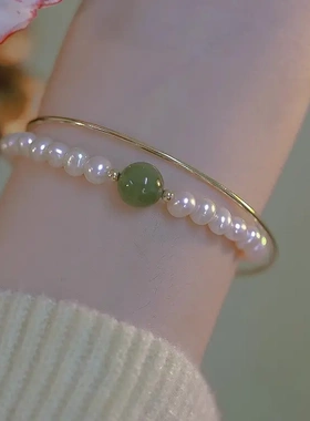 珍珠手链女ins小众设计高级感2024年新款珍珠手串闺蜜百搭手饰