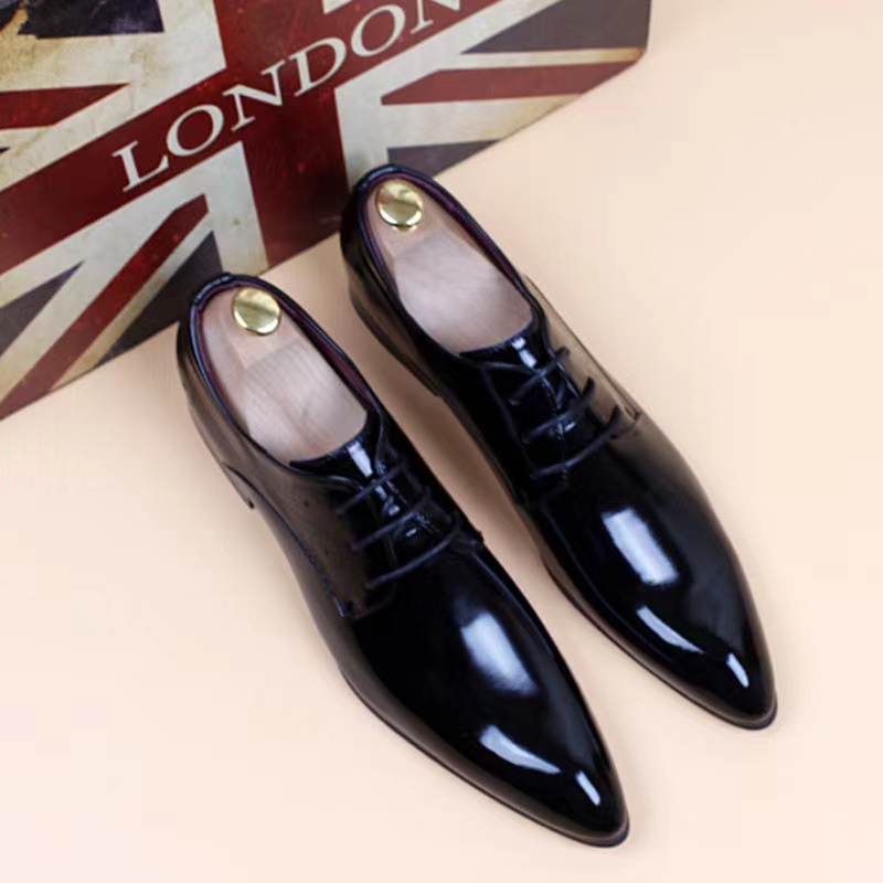 韩版尖头男士皮鞋英伦透气亮面发型师夜店皮鞋内增高商务正装婚鞋