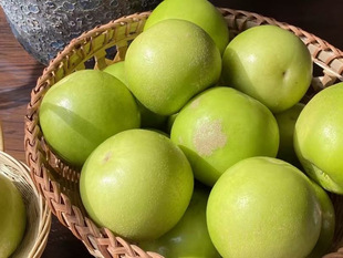 必拍】西双版纳苹果枣花斑果【包邮链接