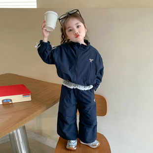 女童运动套装春装2026新款女宝宝洋气巨好看儿童春季时髦炸街休闲