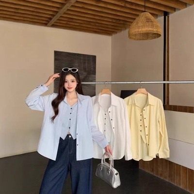 大码女装2026夏季纯色清纯休闲韩版设计感衬衫胖mm衬衣假两件上衣