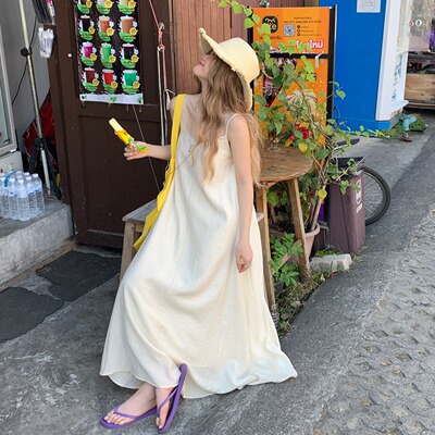 大码胖mm气质显白度假风吊带连衣裙女夏季新款拍照巨好看绝美长裙