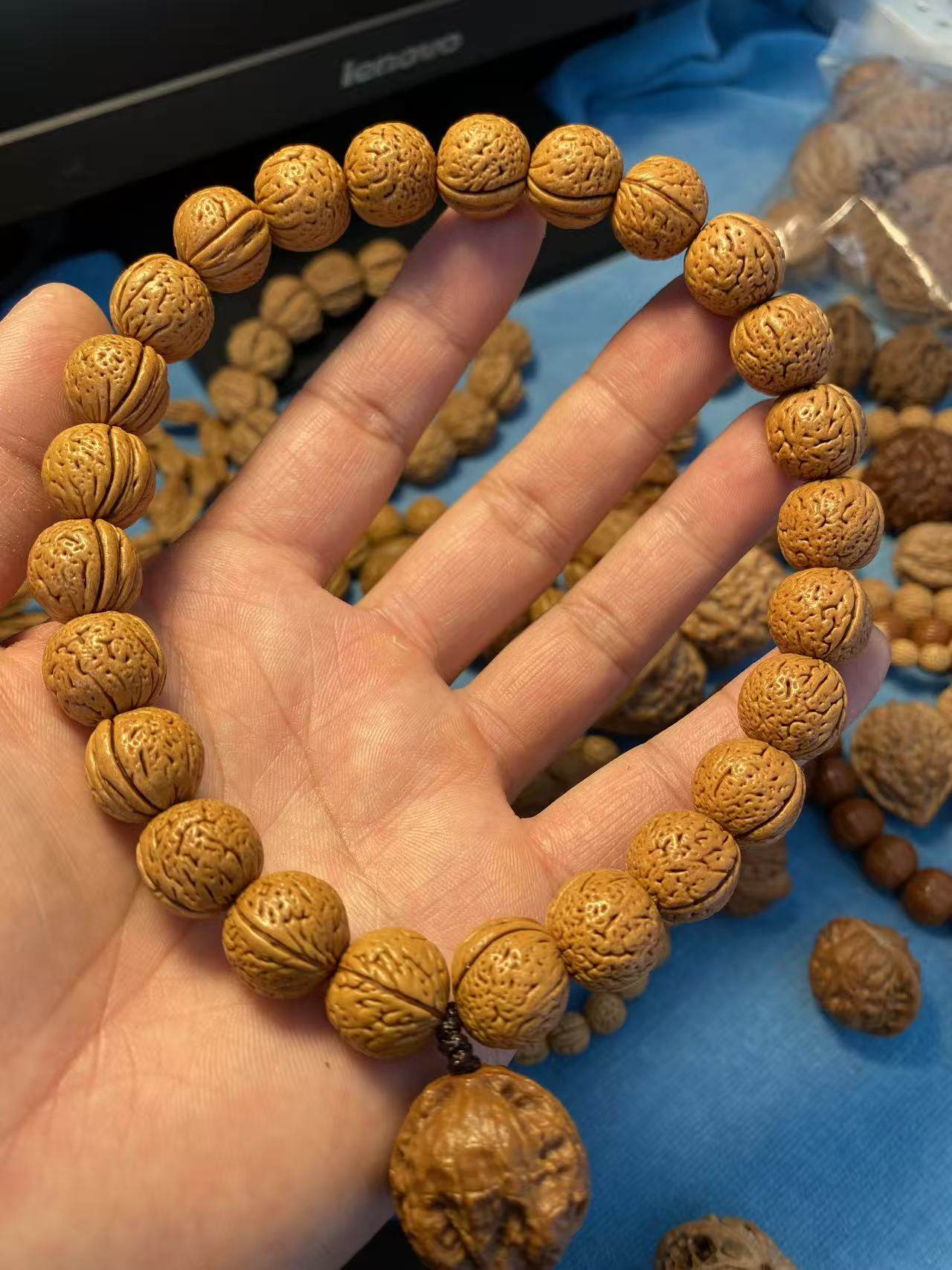 野生太行山桃核矮桩密纹脑纹桃核手把玩件男女单圈手串链桃核文玩