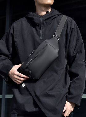 Card Kolin男士胸包潮流斜挎包户外运动腰包时尚多功能男士小挎包