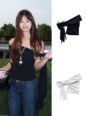 【现货】thet*s2025夏季新款一字肩不规则绑带修身显瘦露肩上衣女