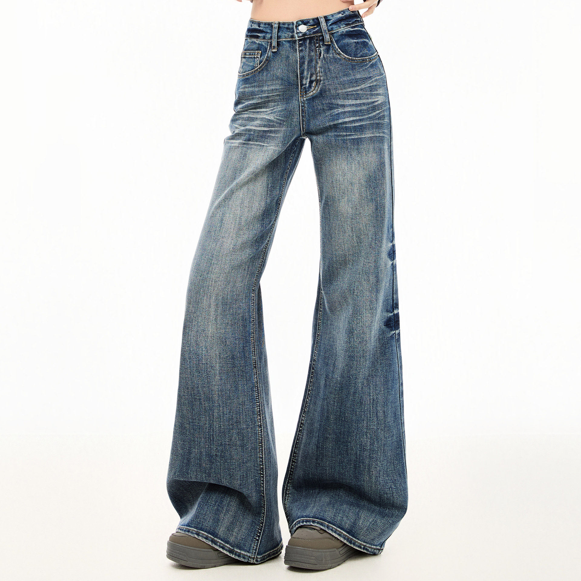 美式辣妹复古水洗压皱牛仔裤女春秋新款弹力宽松高腰不贴腿微喇裤