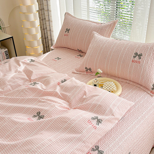 2025新款可铺可盖夹棉床盖三件套