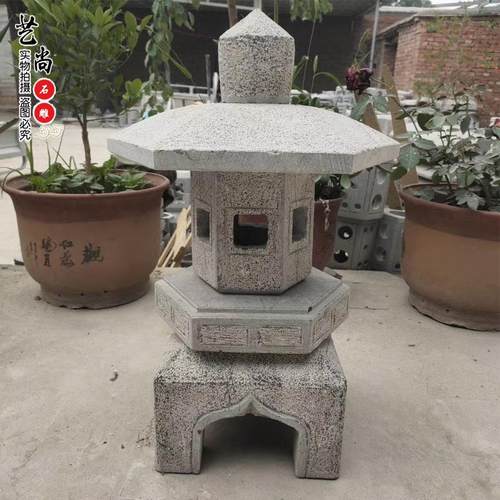 简约石雕石灯彷古青庭院