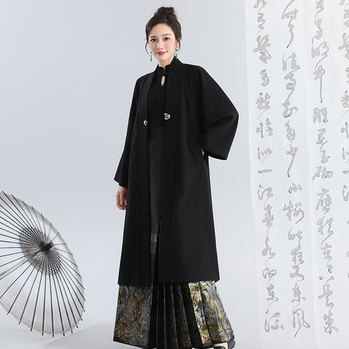 无衣饮羽双色国风毛呢外套拜年服新中式马面搭配2025新款
