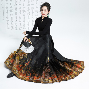 2025新款 无衣饮羽原创 素满地金马面套装 龙元 龙华富贵