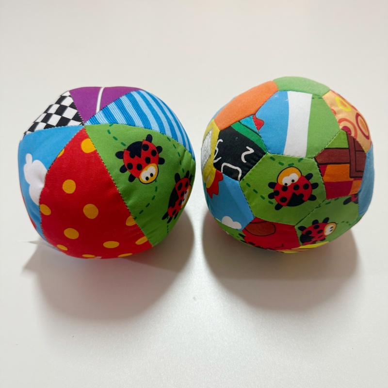 清仓品牌布球玩具 婴幼儿早教益智感观布球 柔软带响铃亲子安抚