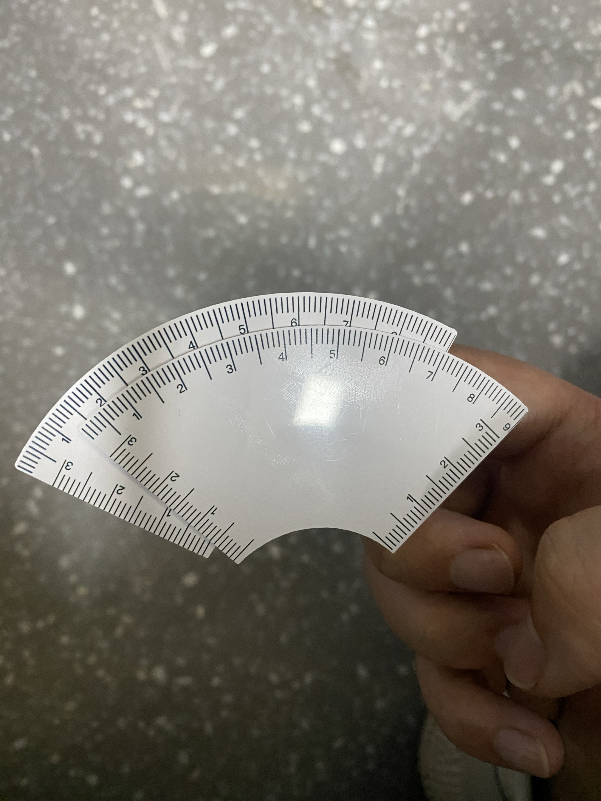 蓝蒂可蓝蒂珂画眉神器眉形卡尺3分钟画对称眉一笔画眉工具眉笔