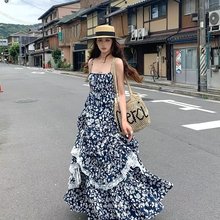 现货  法式设计感藏青色底白色蔷薇碎花吊带连衣裙气质长裙